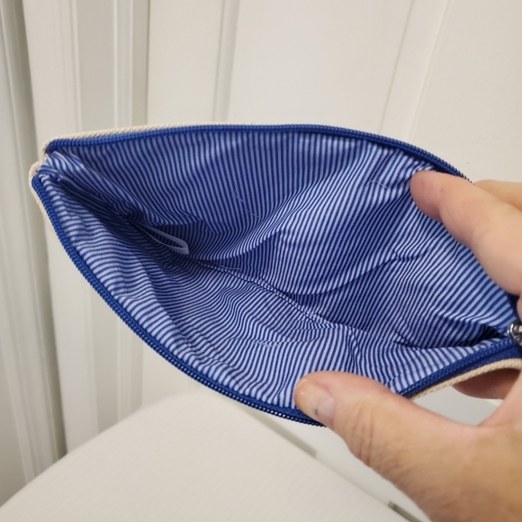 BRIGHTON 2019 Love Of Art Canvas Multi-Color Zipper Pouch/Cosmetic Bag - Picture 3 of 5